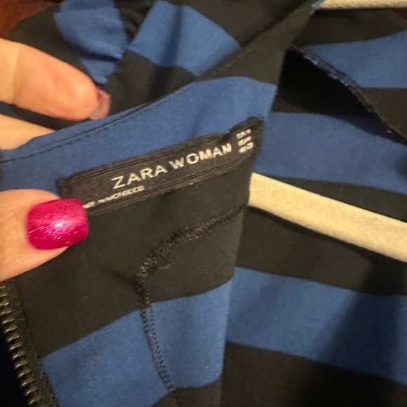 Zara Blue and Black Striped Top - Picture 2 of 3
